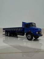 Miniatura Mercedes-Benz 1113 Carga Seca – Escala 1/24