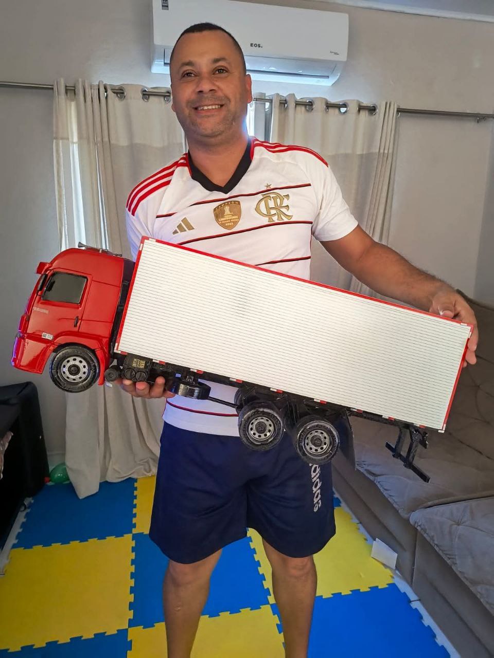 Miniatura Personalizada do Seu Caminhão