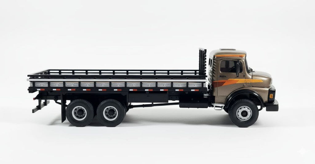 Miniatura Caminhão Mercedes-Benz L-1113 Carroceria Aberta Marrom Metálico - Escala 1/24