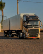 Miniatura Volvo FH com Rodotrem Baú Randon (Escala 1/24)
