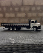 Miniatura Mercedes-Benz 1313 Plataforma Branco - Escala 1/24